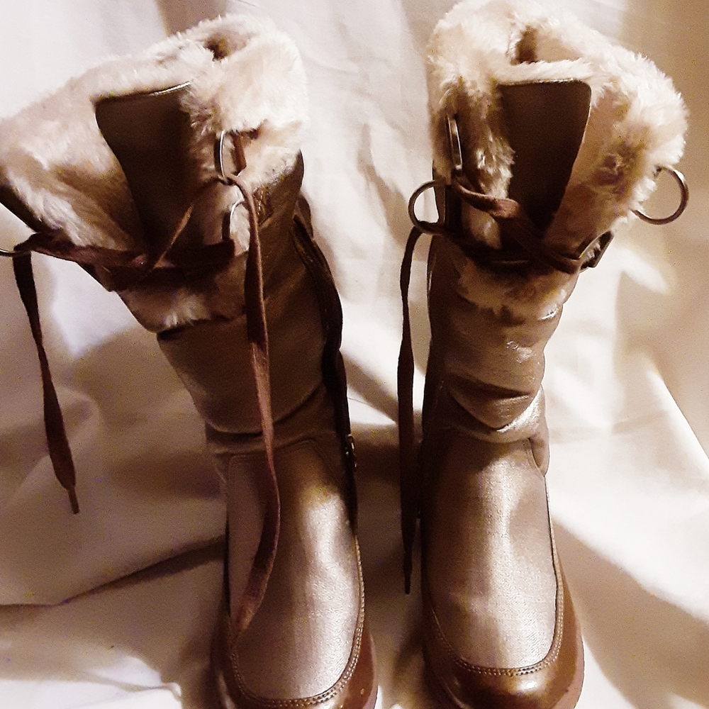Boots - Picture 2 of 2